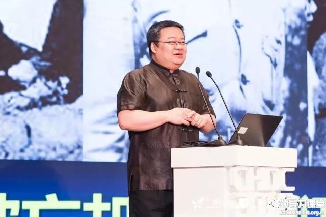 董關(guān)鵬 ：一家好的醫(yī)院品牌是七要素和四維度