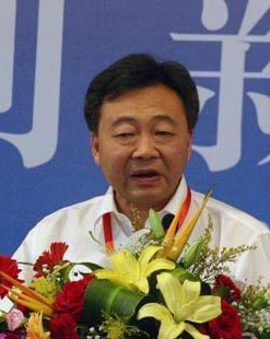 黃衛(wèi)平