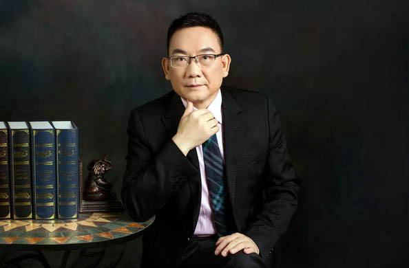 胡賽雄：非智能組織不可能生產(chǎn)出智能汽車(chē)