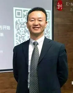  王立新