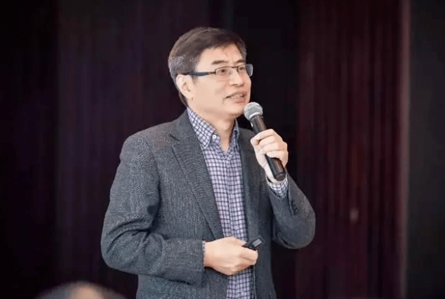 宮玉振：浮躁時(shí)代，如何成為長期主義者？——堅(jiān)持做難而正確的事情 
